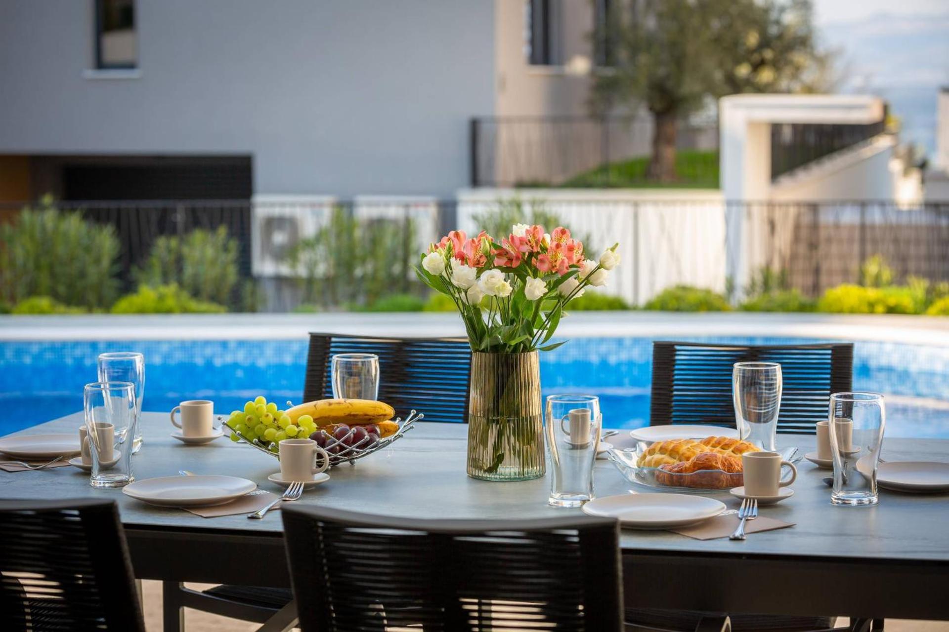 Apartma Hadrie Luxury And Rova *