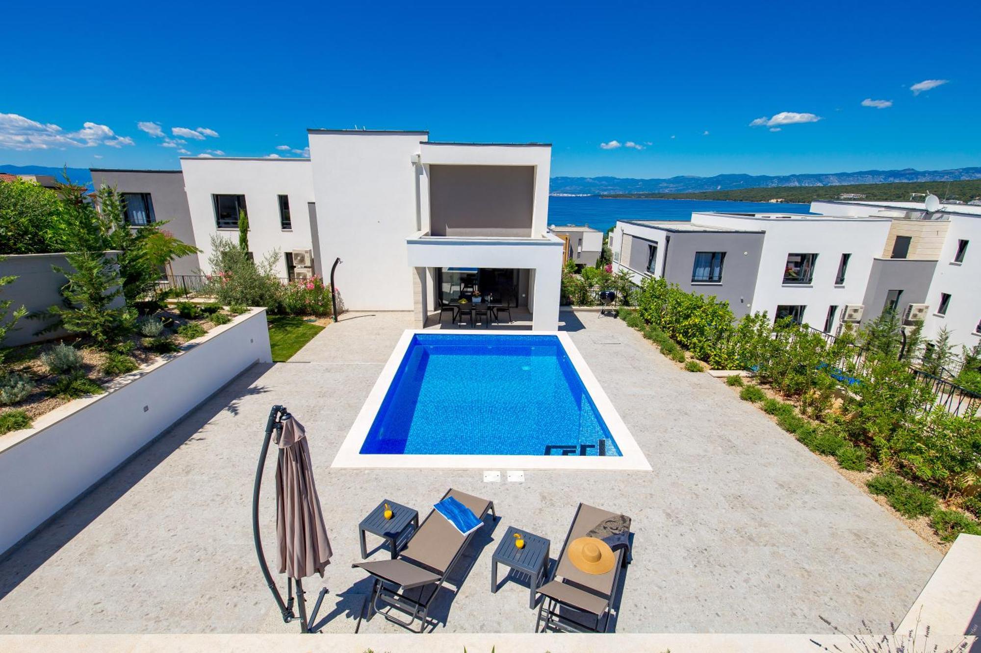 Hadrie Luxury And Rova Apartma Malinska