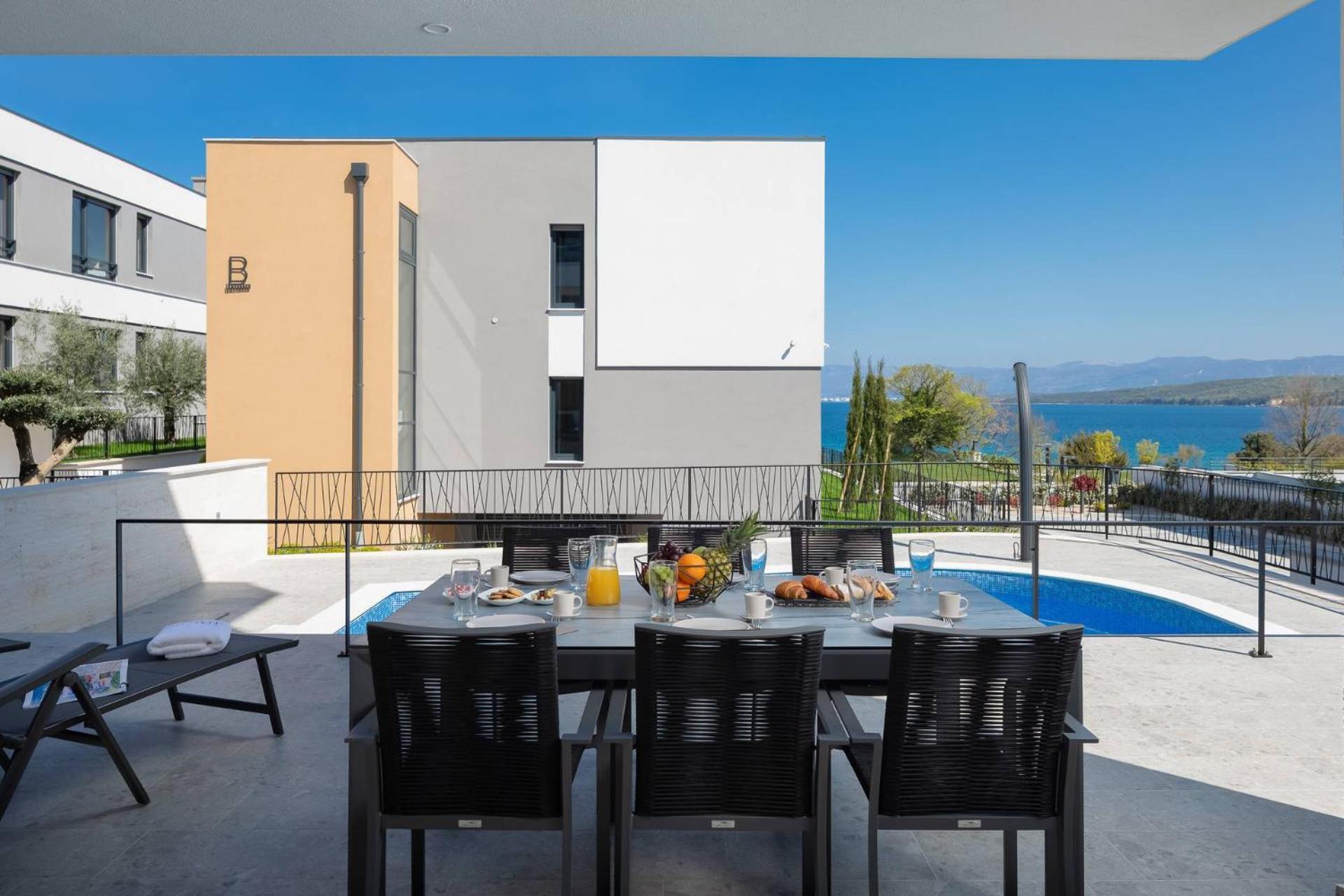 Hadrie Luxury And Rova Apartman